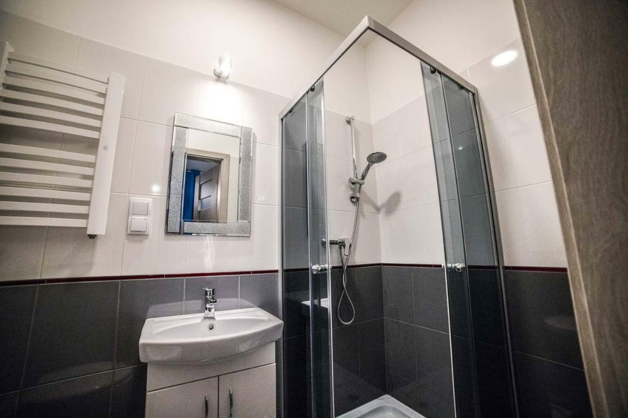 Cracwow Apartment Krakau Buitenkant foto